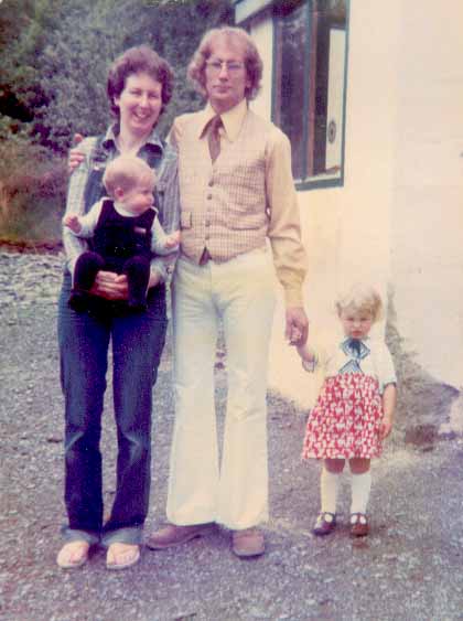 1983. Sally, Nigel, Hanye, Katy